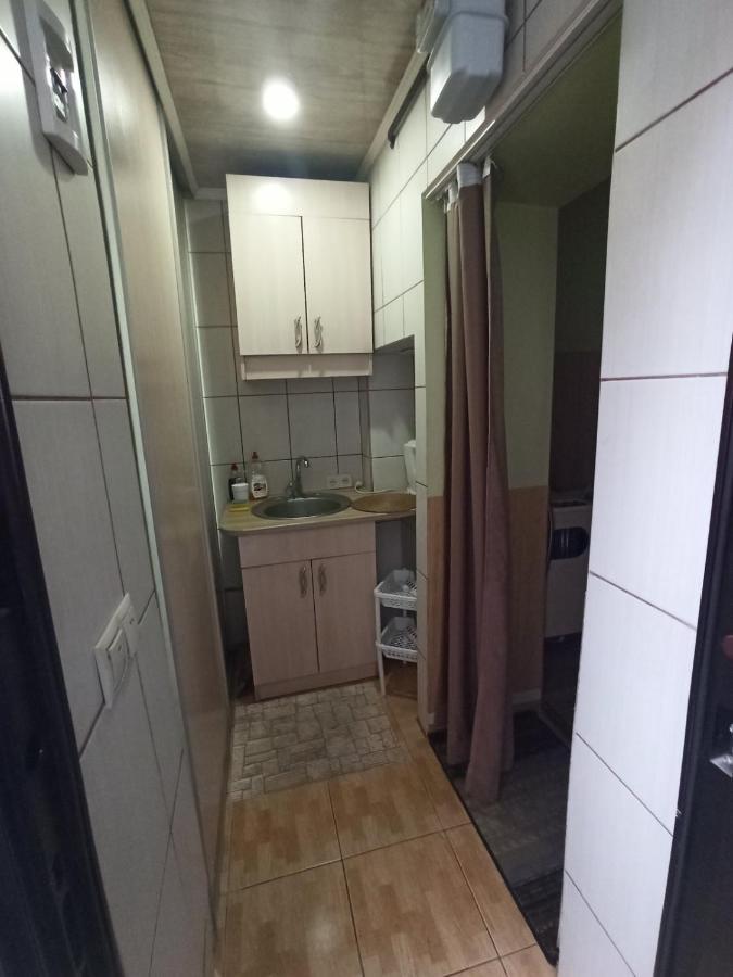 Смарт-Економ,10 Хв До Ж/Д Вокзалу Appartement Lviv Buitenkant foto