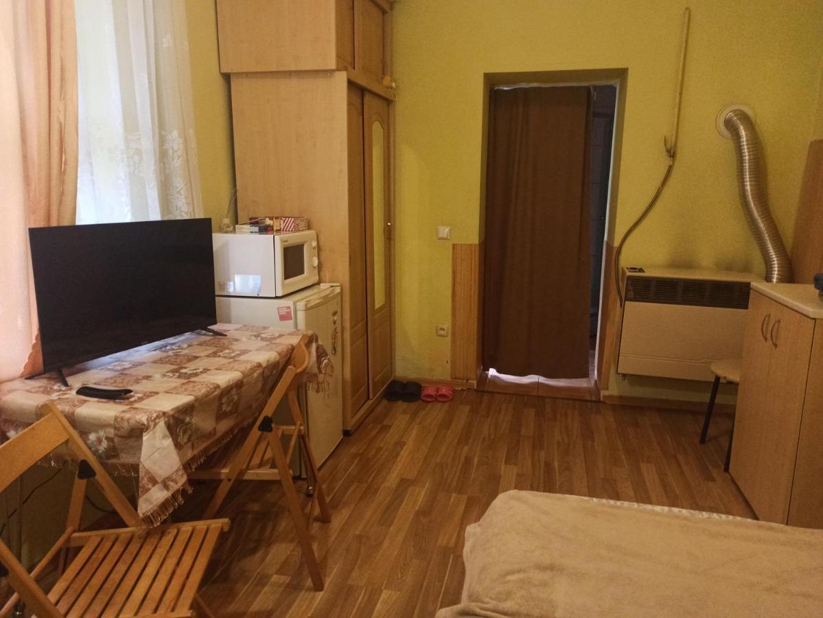 Смарт-Економ,10 Хв До Ж/Д Вокзалу Appartement Lviv Buitenkant foto